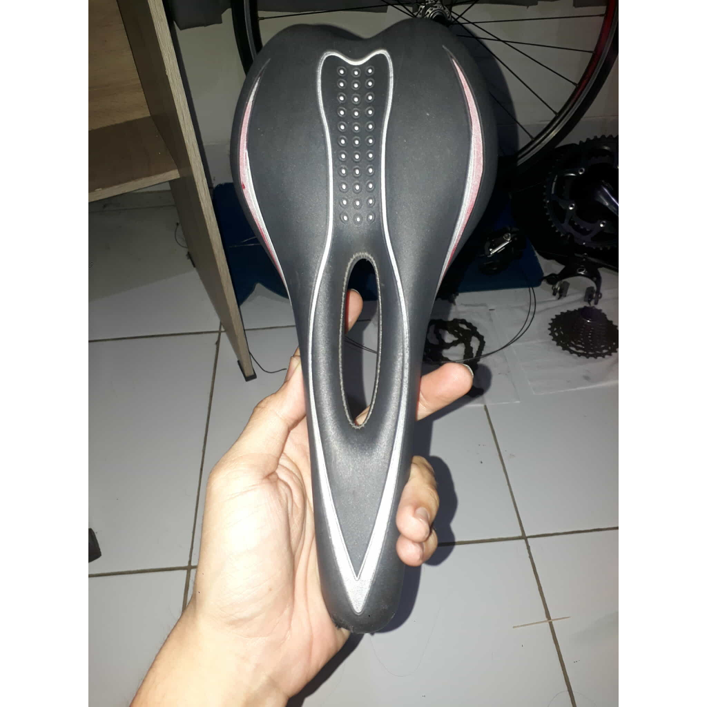 Sadel Orbea Copotan Sepeda Orbea Aqua