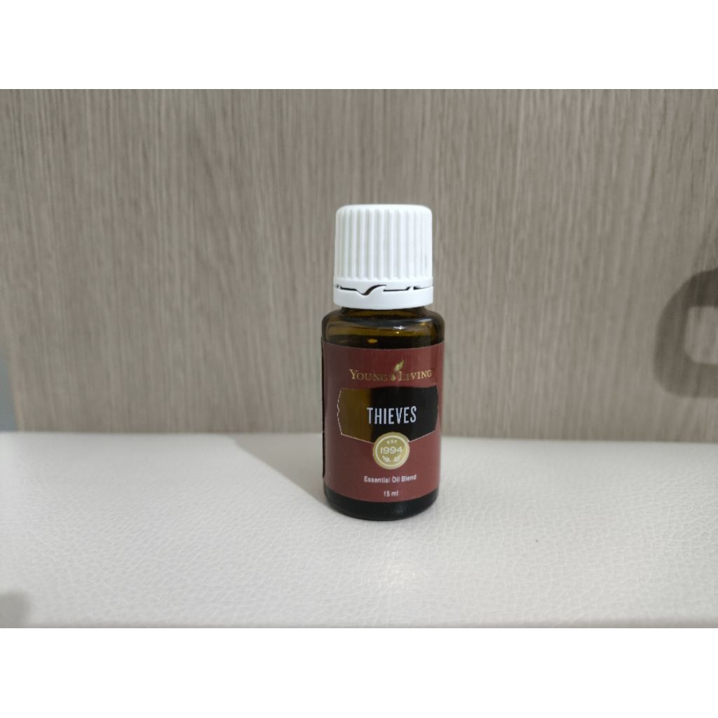 Young Living Oil Thieves Purification Cedarwood