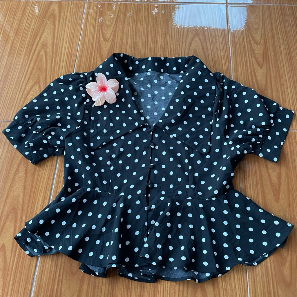 Atasan Wanita Babydoll Polkadot berkerah