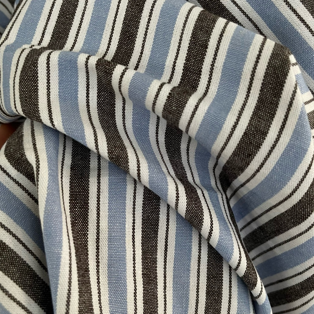Kain katun oxford salur / salur oxford garment ( harga tertera 0,5m)