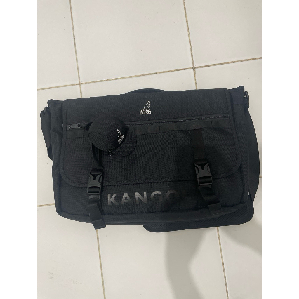 Tas Kangol