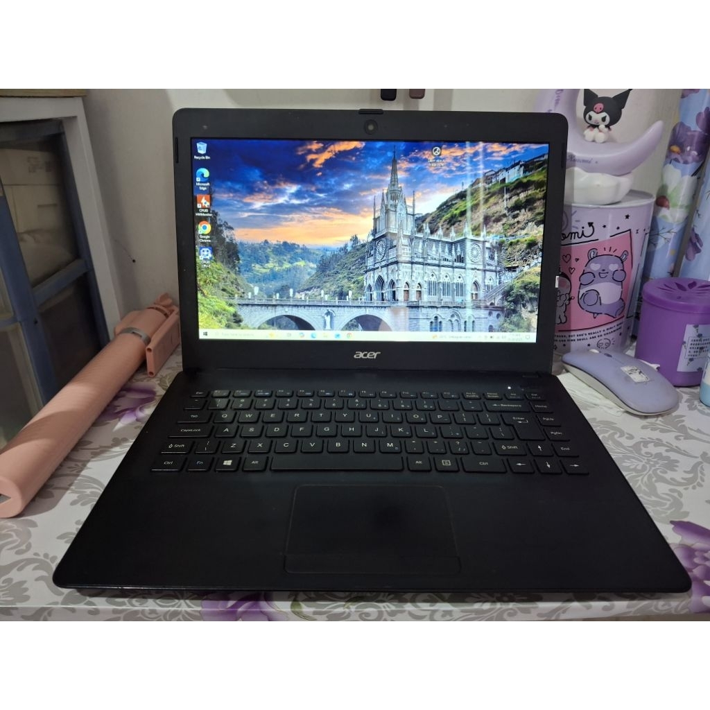 Acer Z1402 intel core i3 Ram 8GB SSD 240GB