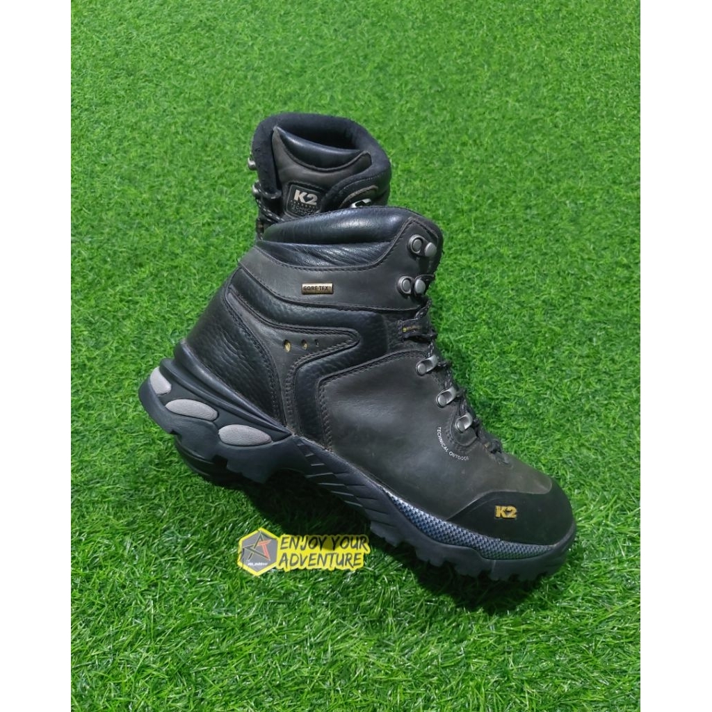 sepatu gunung trekking K2 size 42