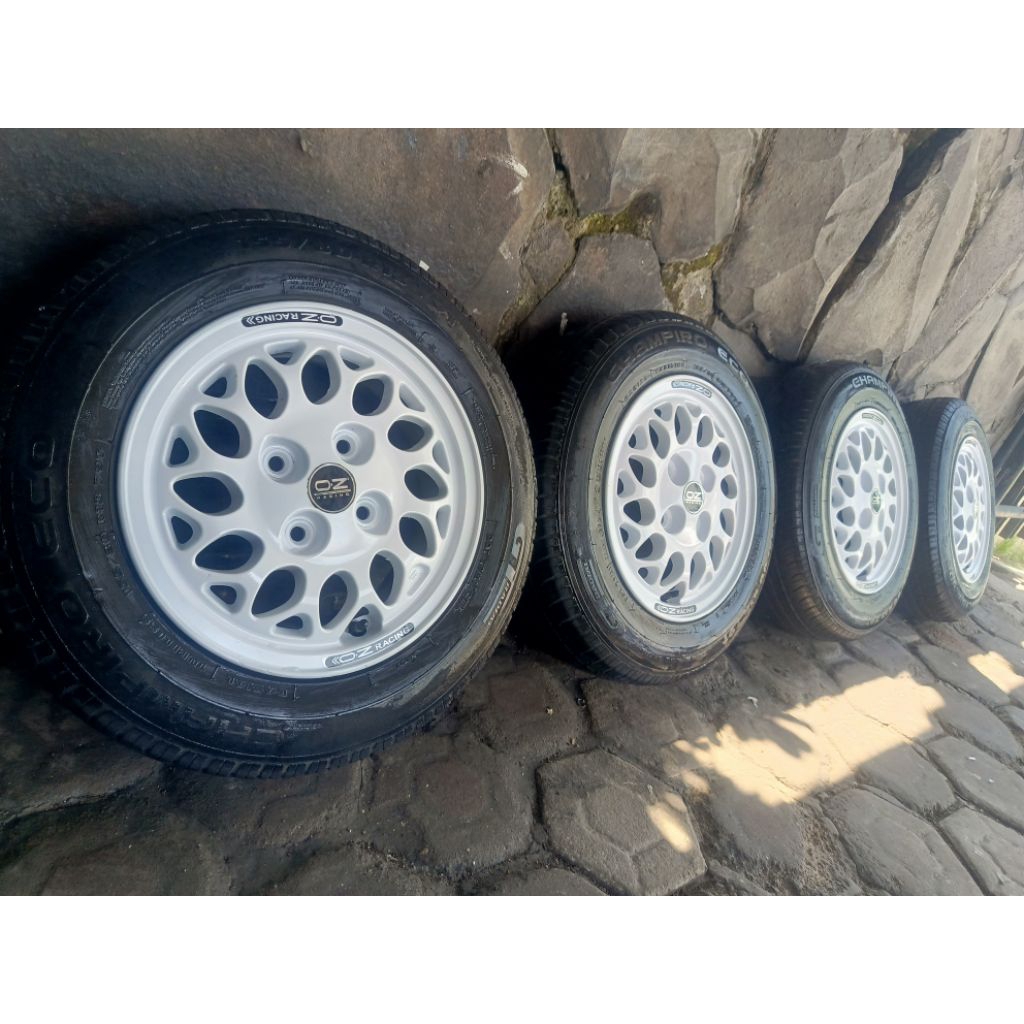 4 velg R13 PCD 4X 100+ Ban 155/80 TT/Cash sigra agya ayla karimun picanto atoz visto air ev clasy