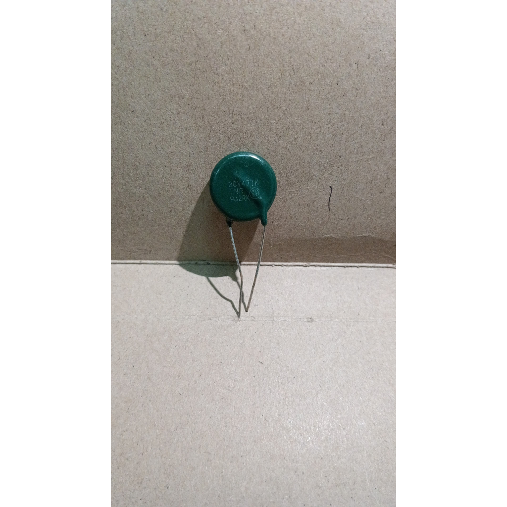 5671 kapasitor anti petir mov varistor tnr 20v471k 20v471 20d471k 20d471
