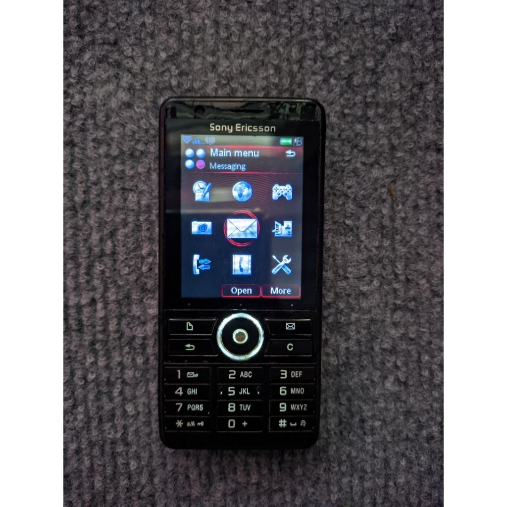 Sony Ericsson G900 Rare