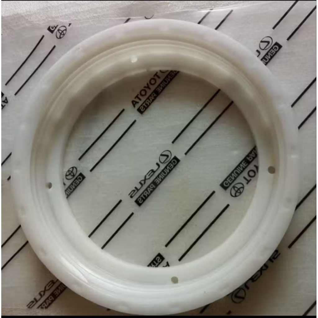 Retainer tutup fuel pump Innova Fortuner dan Hilux original