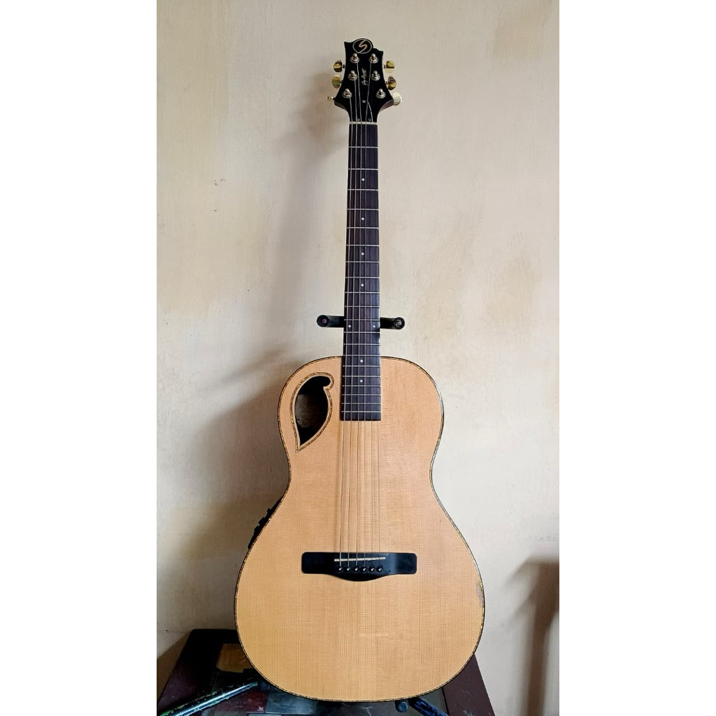 Gitar Akustik Original Greg Bennett Eq Fisman