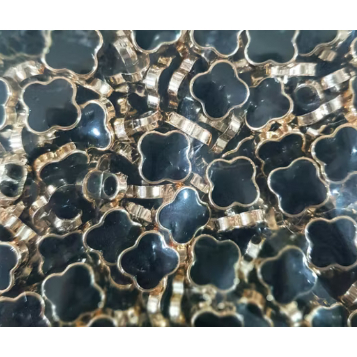 (PER GROSS) Kancing plastik onyx empat daun kecil lucu warna hitam 15 mm / kancing baju bunga hitam 