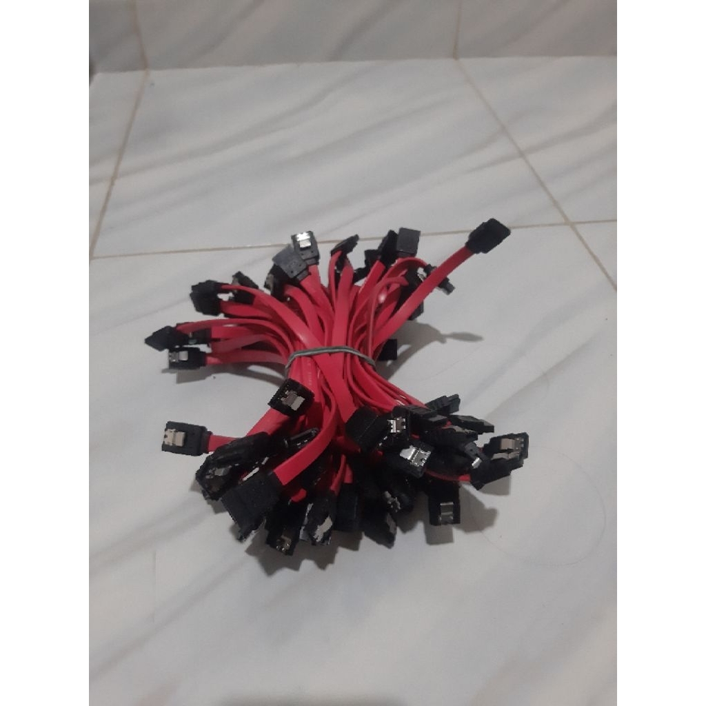 KABEL DATA SATA 20cm COPOTAN PC BUILD UP HIGH QUALITY DI JAMIN 100% ORIGINAL (BUKAN YANG BIASA)