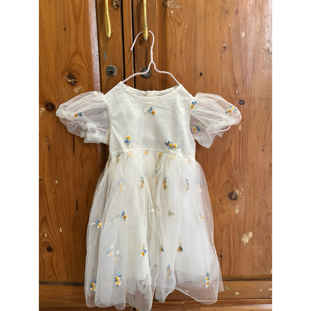 Gaun Brokat Anak Perempuan