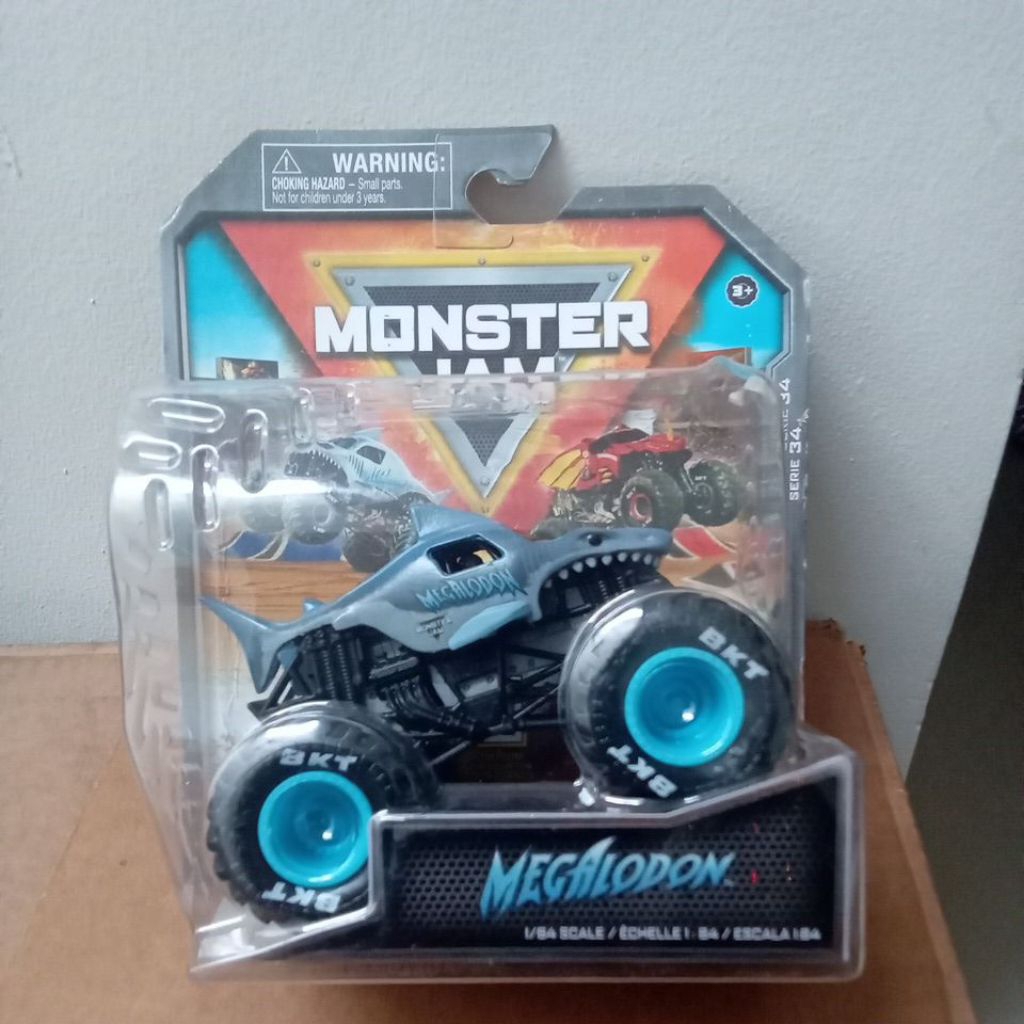 megalodon monster jam velg biru muda