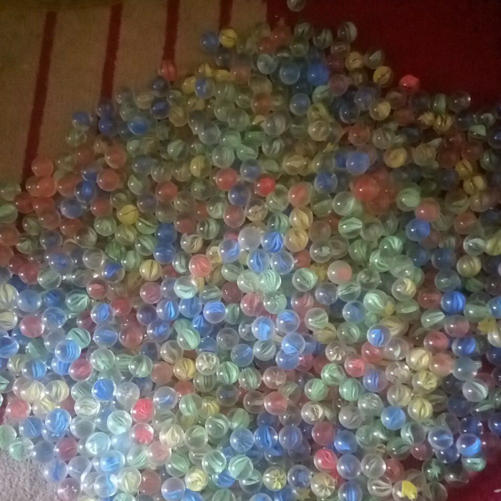 Raja kelereng isi 100 butir kaleci gundu termurah keneker guli