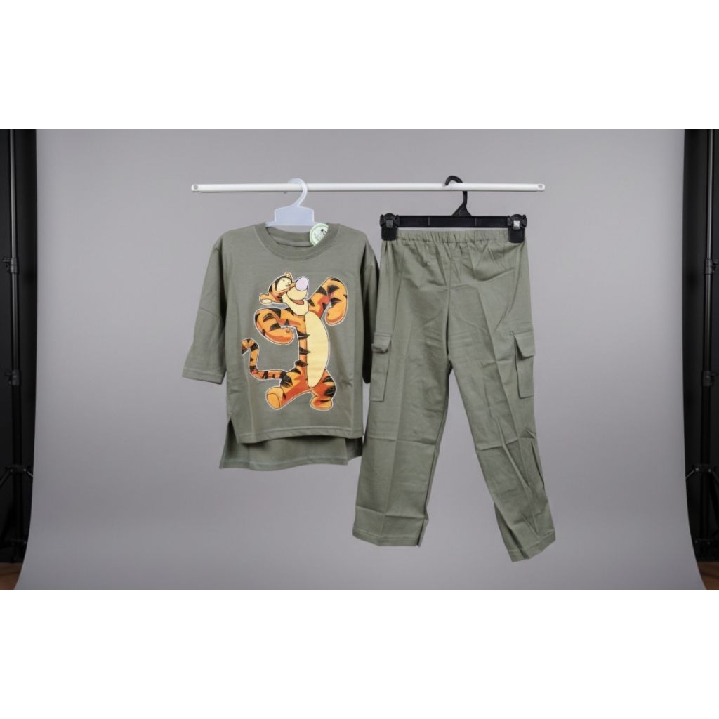 Set Cargo anak perempuan