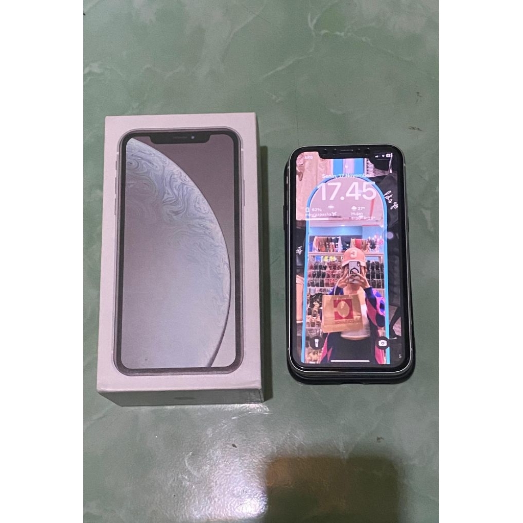 IPHONE XR 64GB WHITE