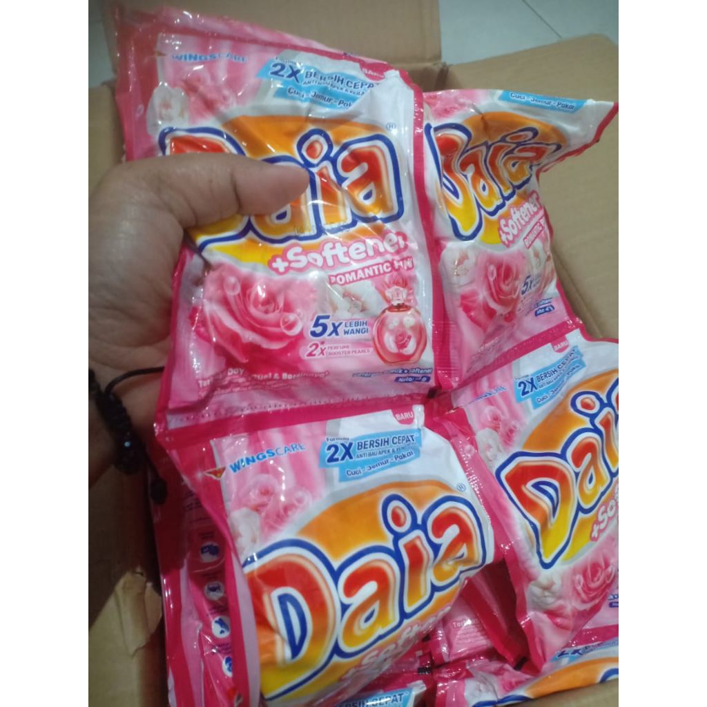 1 DUS( 12 RENCENG ) Daia 1000 72 pcs