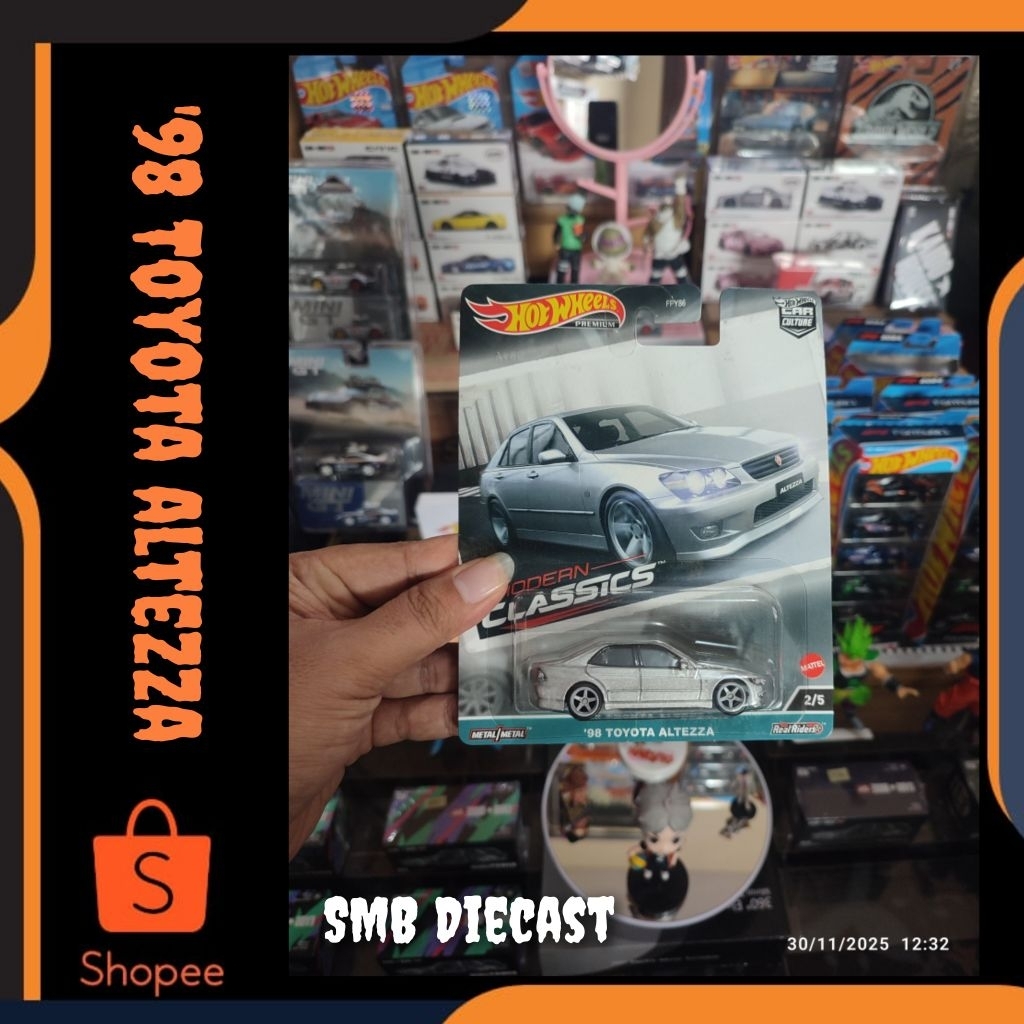 HOT WHEELS '98 TOYOTA ALTEZZA MODERN CLASSIC (PREMIUM)