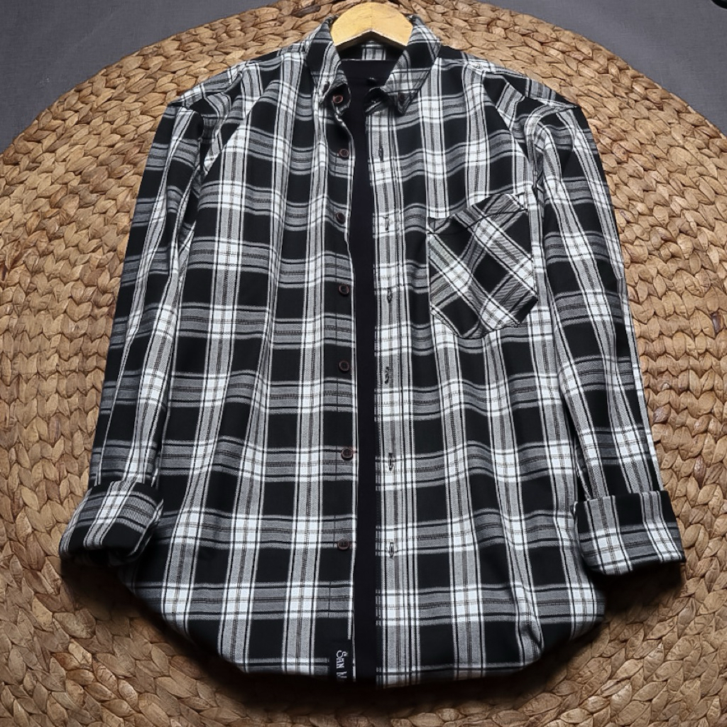 Kemeja Flanel Lengan Panjang BRILL EIGHTY EIGHT TC045