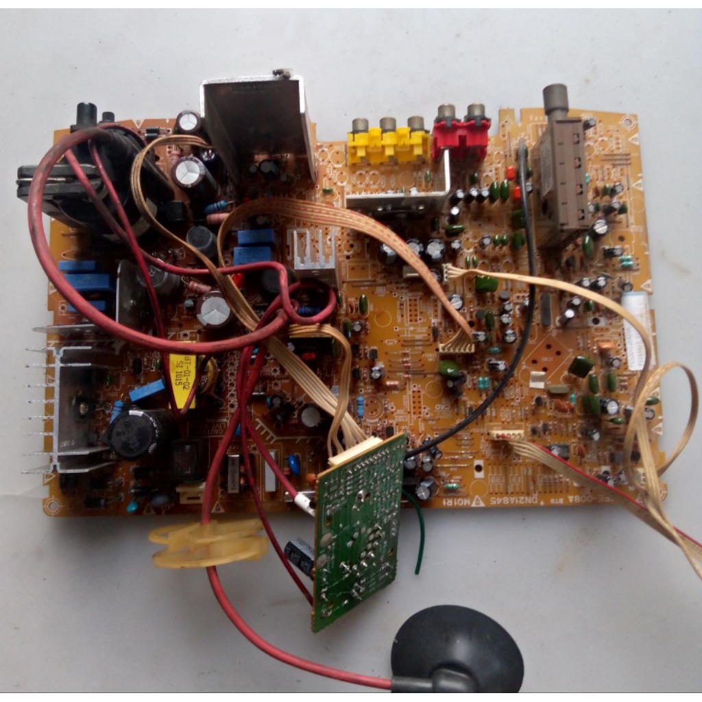 mesin tv Polytron 21inch slim,komponen lengkap,cabutan blum uji test,gambling