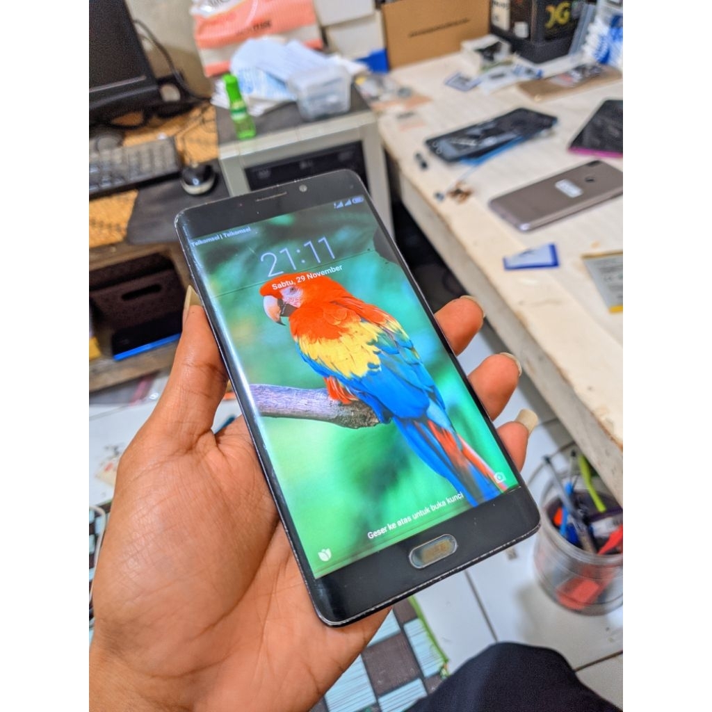 Mi note 2 Edge Minus Lcd