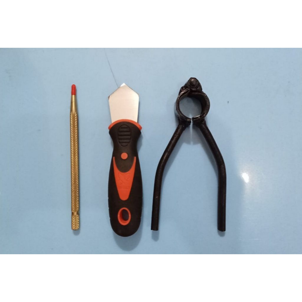 Paket servis lampu Tang cungkil dan penitik untuk servis lampu