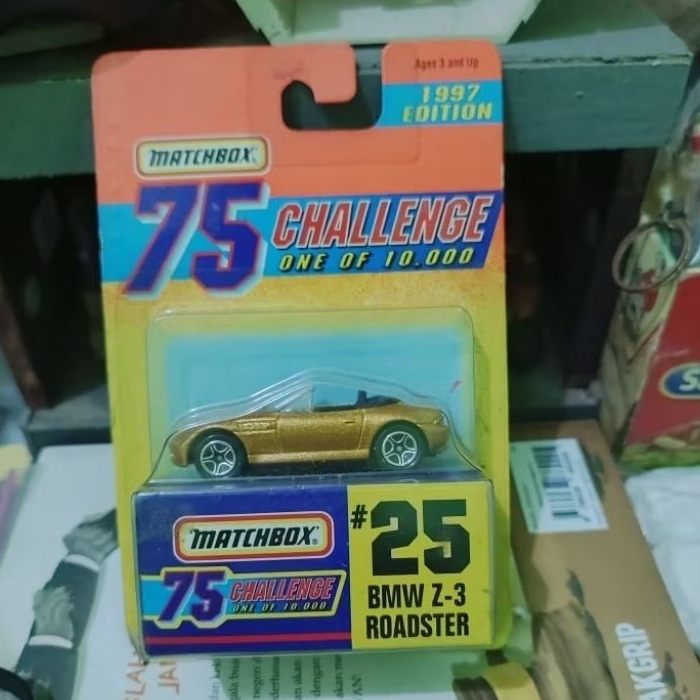 Matchbox 75 Challenge BMW Z3 Roadster 1997 Edition diecast