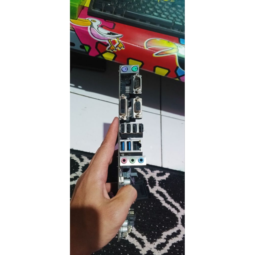 paketan core i3 6100