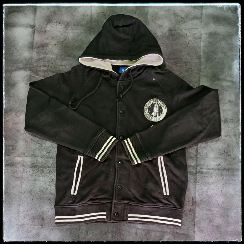 BEAMS Jaket varsity hoodie katun tebal size S to M