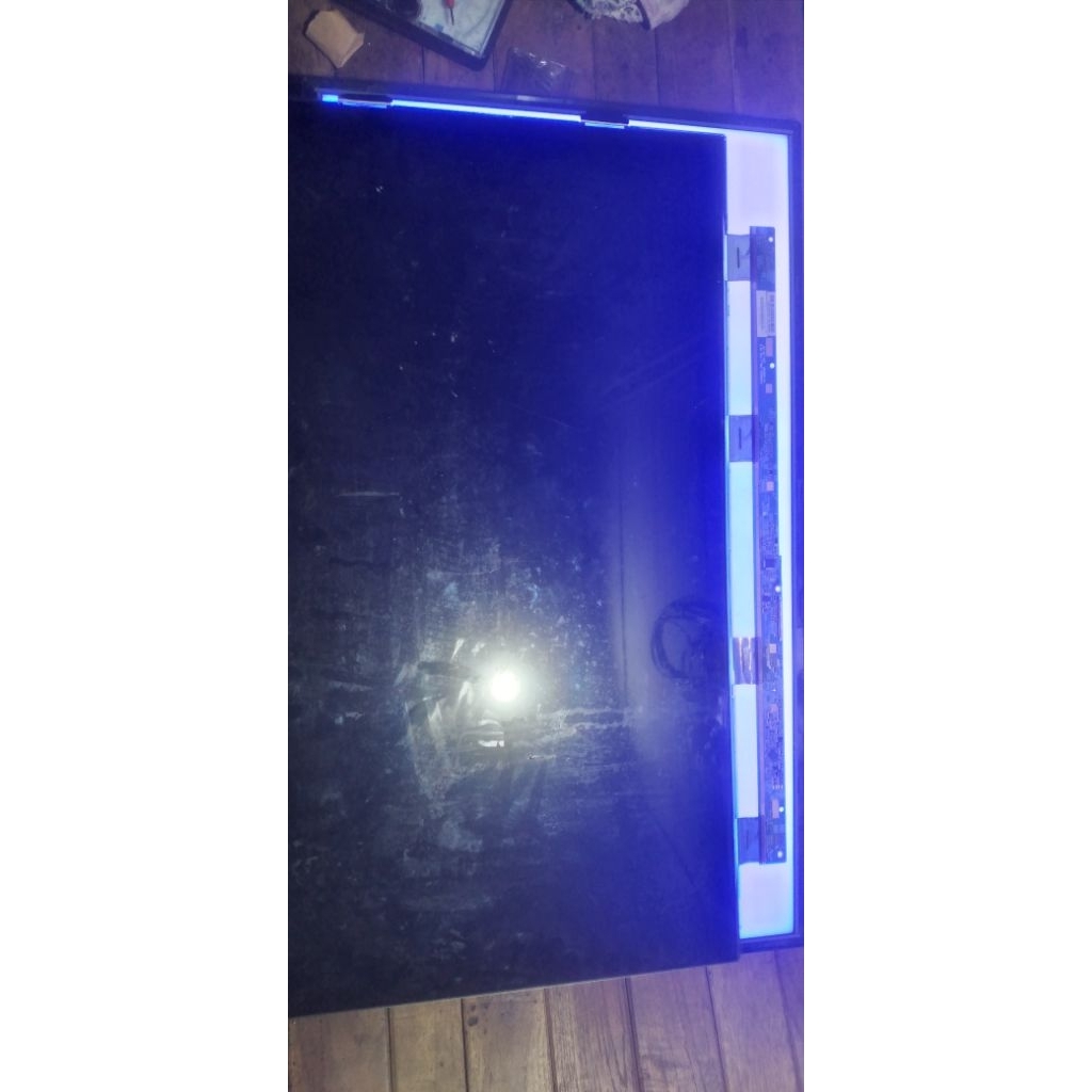 PANEL LAYAR LED LG 32LF520A