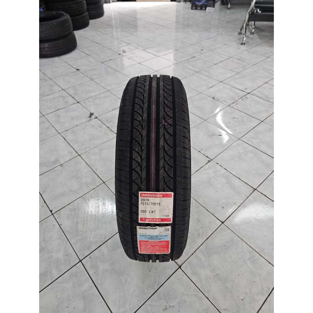 BAN MOBIL TARUNA HIACE CRV HILUX   215/70 R15 BRIDGESTONE GR50 MADE IN JAPAN LIST PUTIH