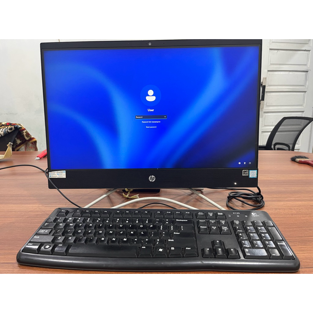 PC HP ALL in ONE 200G3 Core i3 Gen 8 Ram 8 GB SSD 128 GB