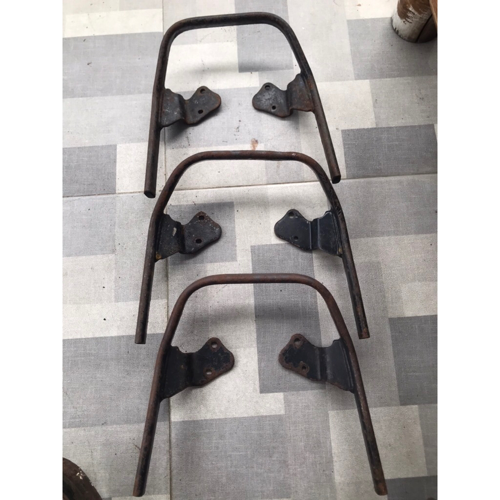 Begel Behel pegangan Tangan jok belakang Yamaha Vega R New Original Copotan Motor