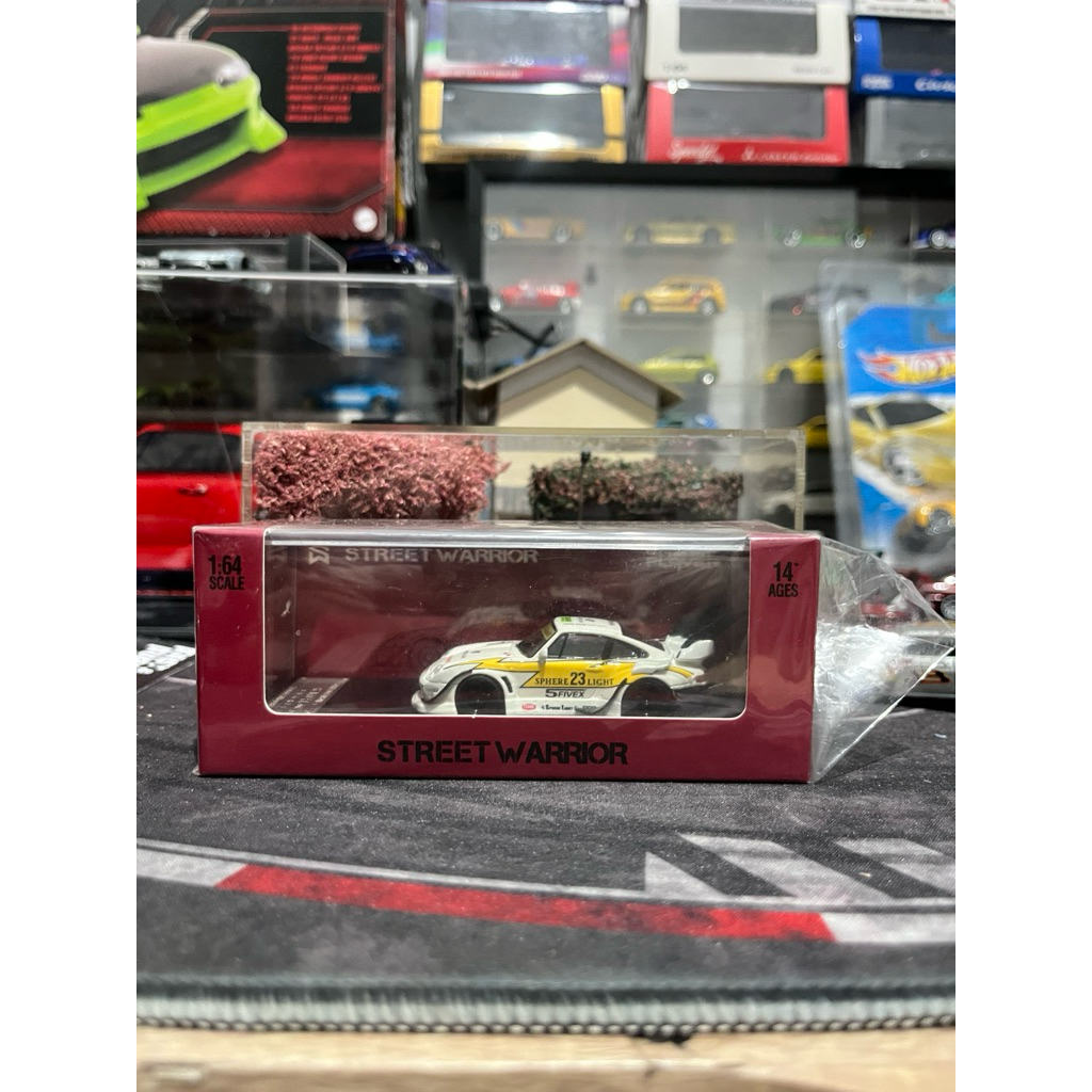 Street Warrior Porsche RWB  limited