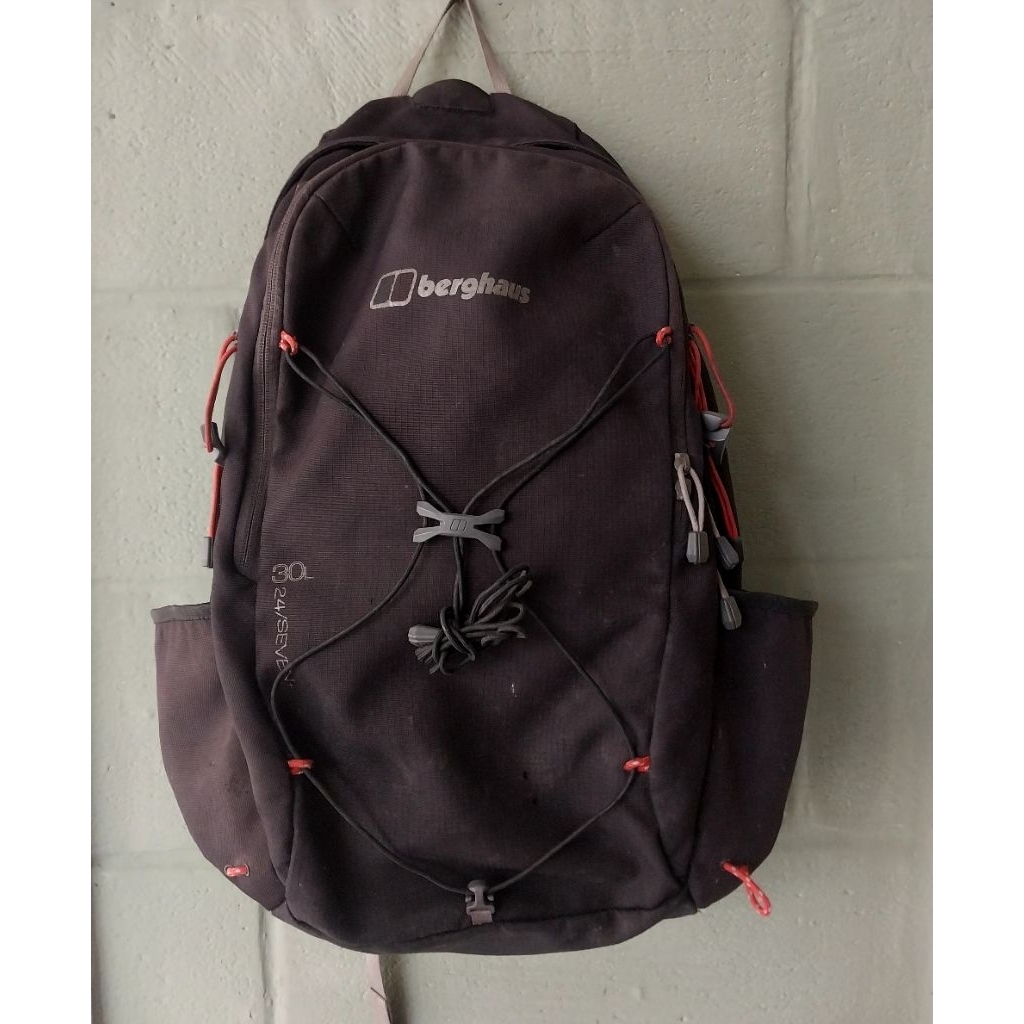 tas ransel berghaus hitam preloved