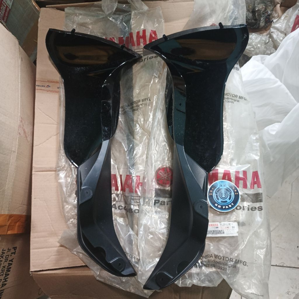 cover legshield leksil legshild sayap tebeng luar depan original ori yamaha jupiter z lama old perta
