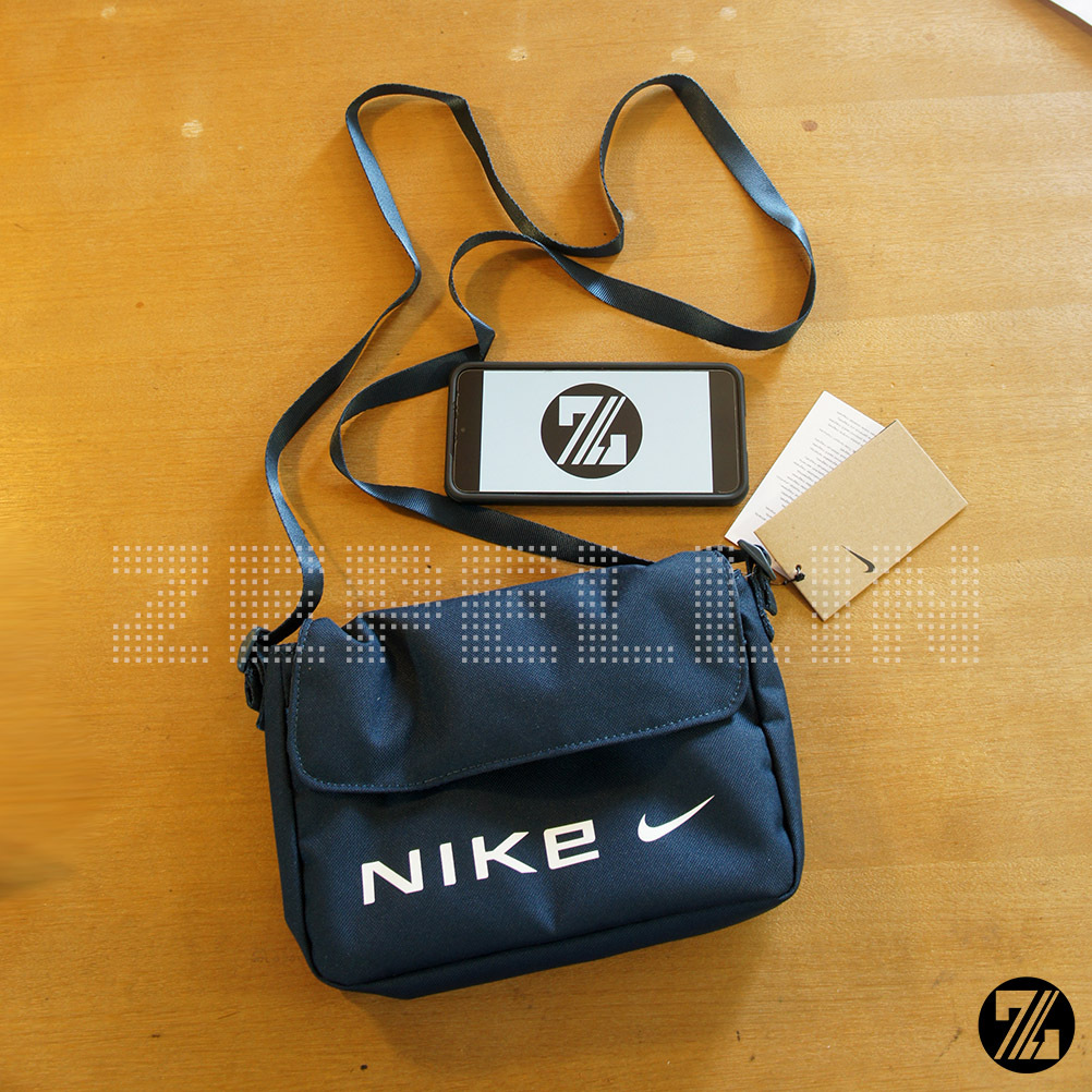 TAS NIKE SPORTSWEAR FUTURA CROSSBODY BAG
