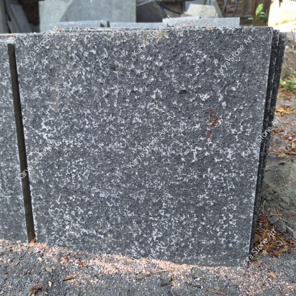 Batu Alam Andesit Bakar 60x60 | Andesit Hitam Tulungagung | Batu Andesit Bakar | Batu Granit Bakar |