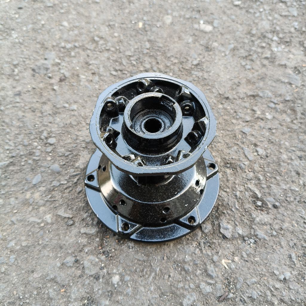 Tromol depan KLX 150 Original lepasan H28 minus di cat (bekas)