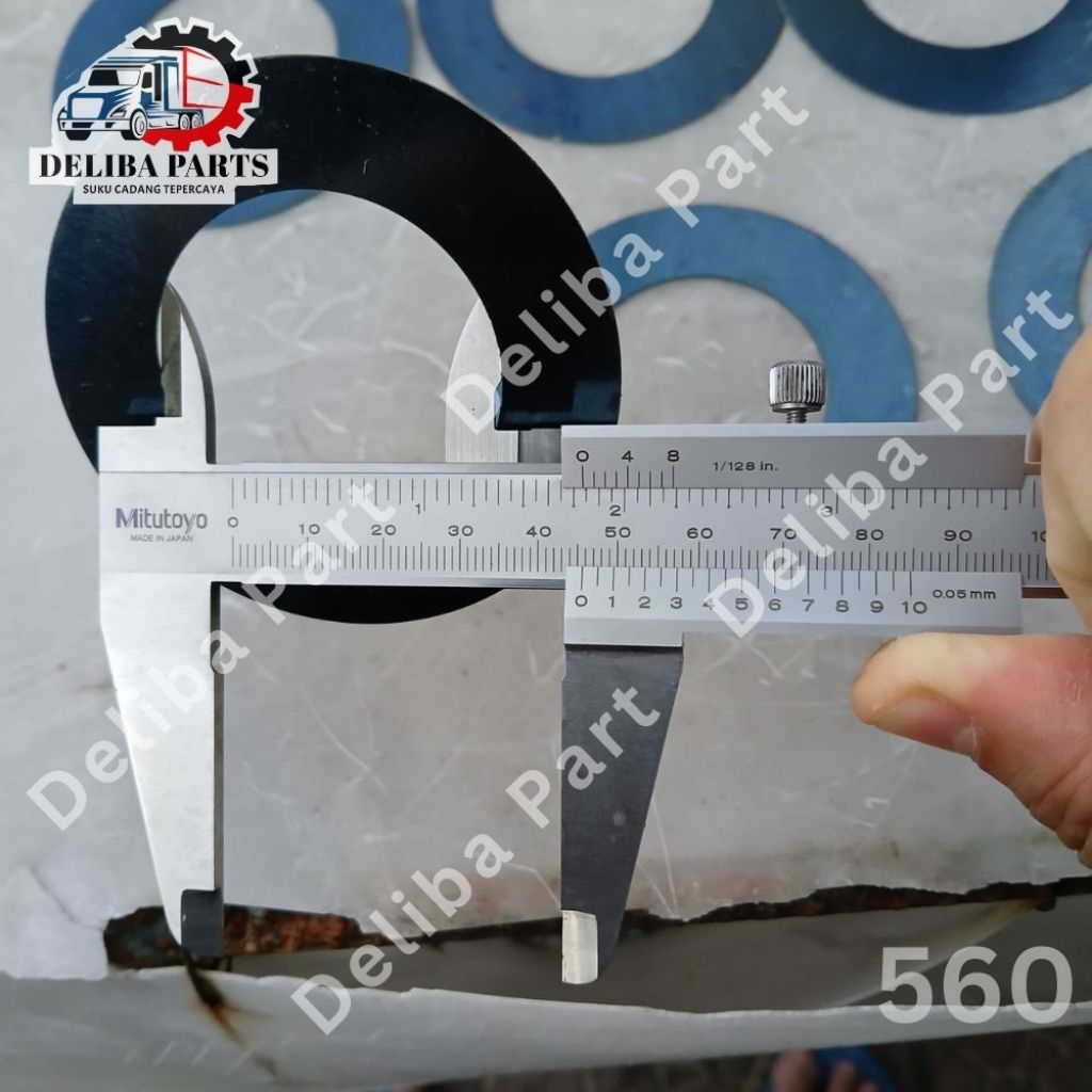 Shim king pin (diameter dalam 45,7 mm), thrust washer / 0.7 tak Mercy Axor 1623, 2523, 2528, 4028, 4