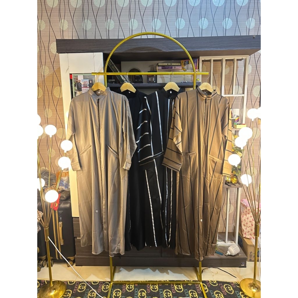 Abaya ori saudi (Abaya motif garis)