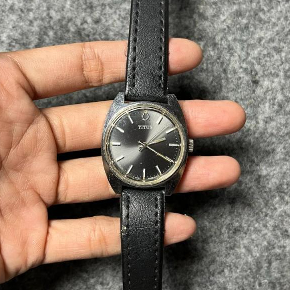 Jam tangan titus vintage second original