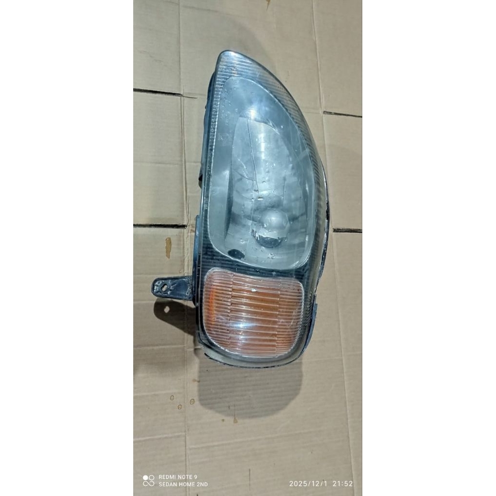headlamp suzuki baleno 2000-2002