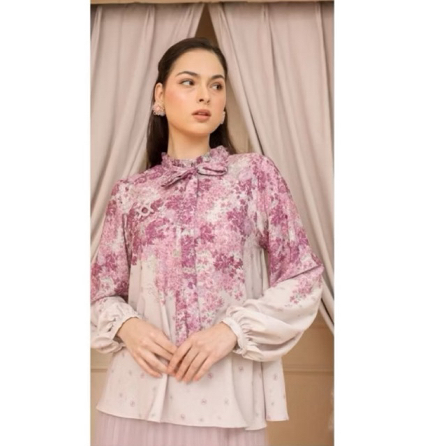 WEARING KLAMBY MALA BLOUSE