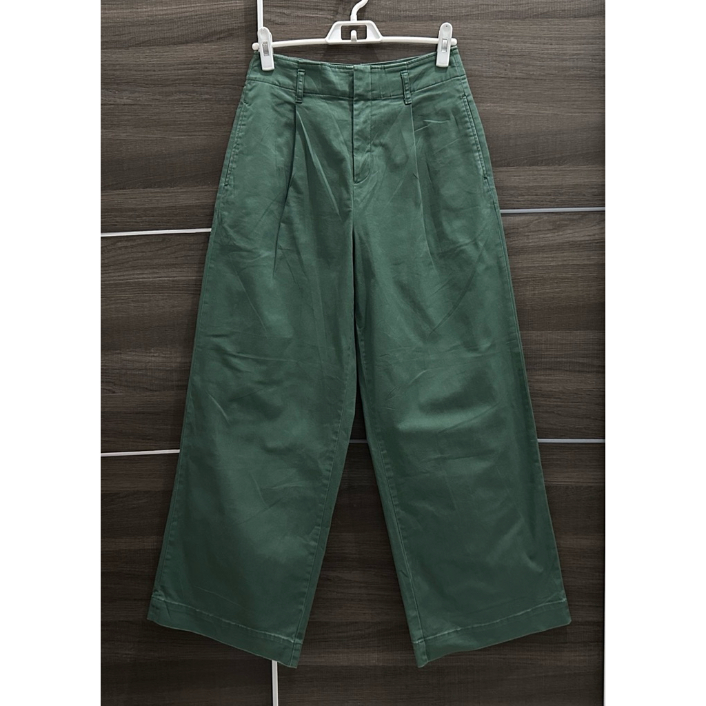 [PRELOVED] CELANA KULOT PANJANG UNIQLO