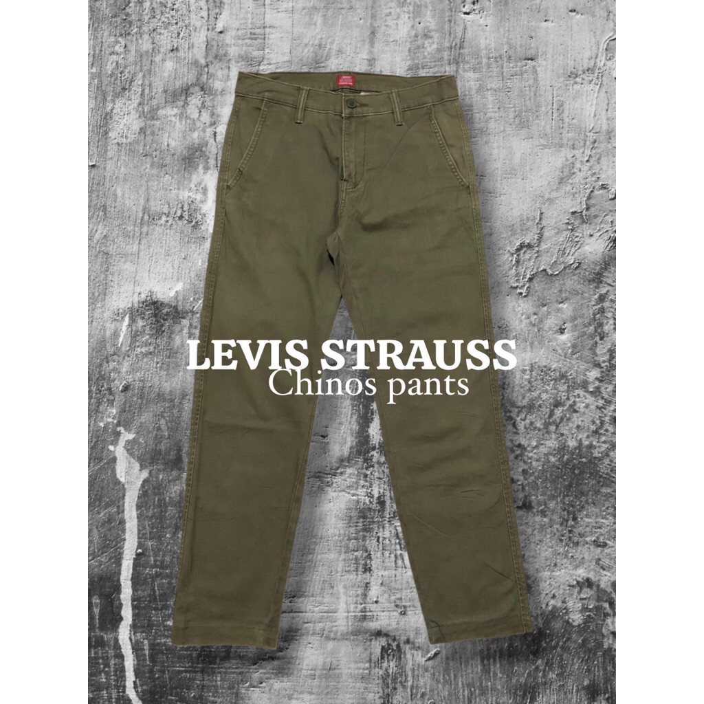 Chinos pants keren Levis Strauss bahan adem warna pekat second preloved