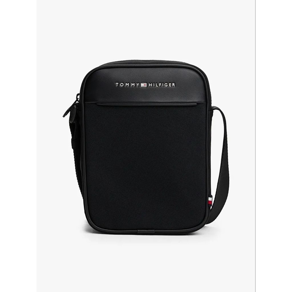 Tommy Hilfiger Men's THRAM13624BD Textured Panel Crossbody Reporter Bag Tas Selempang Pria - Black