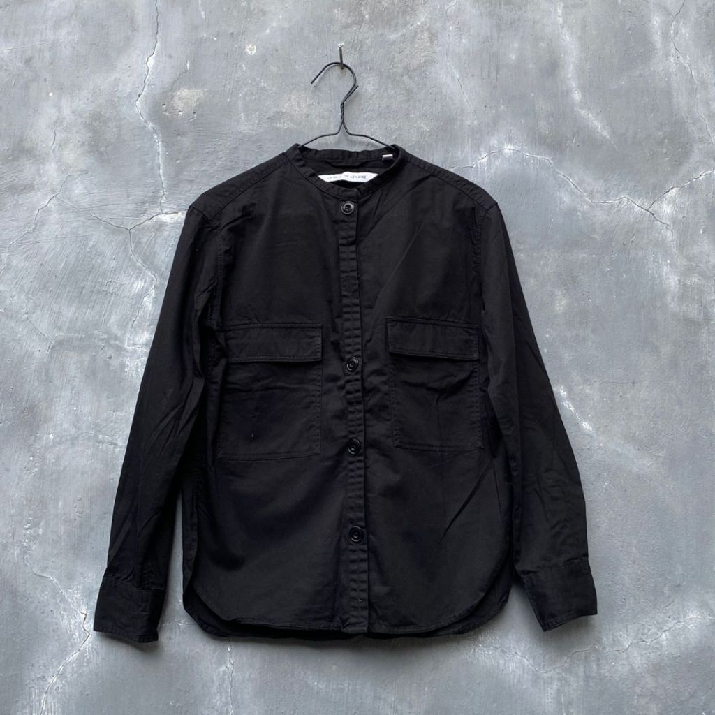 [ORI 100%] UNIQLO AND LEMAIRE Shirt Black Size S Preloved