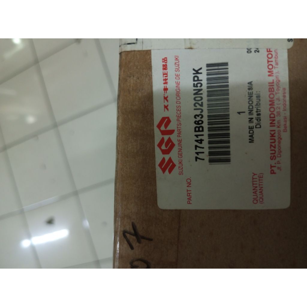 Gril radiator Suzuki Swift sport GT 2