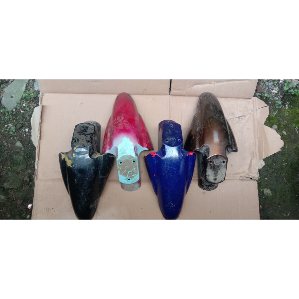 spakbor depan Suzuki spin copotan