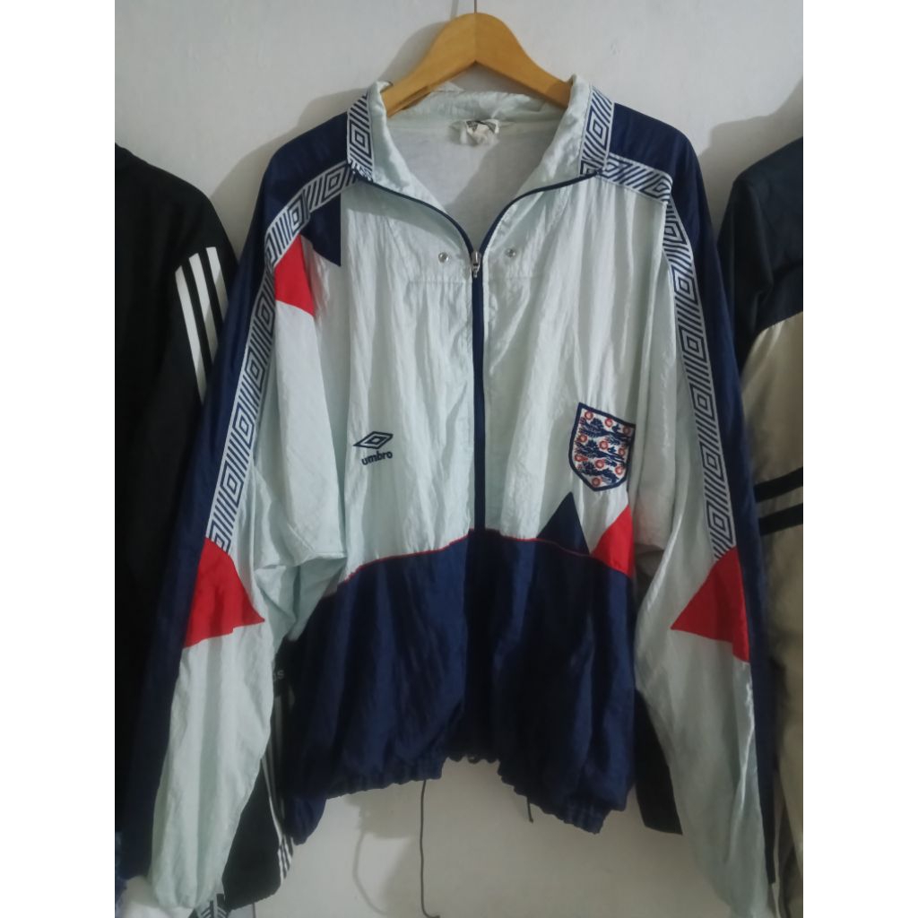 JAKET UMBRO ENGLAND
